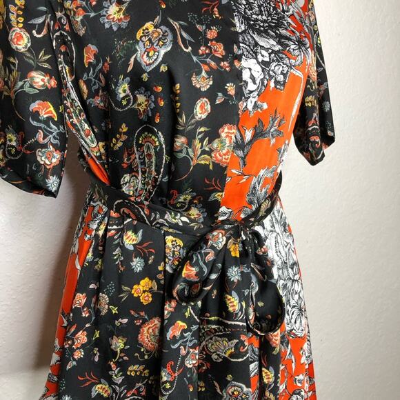 Zara red orange black white floral tie waist asymmetrical hem top size Medium - Picture 4 of 16